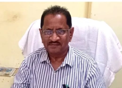 बच्चों के निवालों में ढाकाडालने वाला प्रधान पाठक को किया  किया निलंबित डिईओ के कड़े तेवर से शिक्षा विभाग में मचा हड़कम